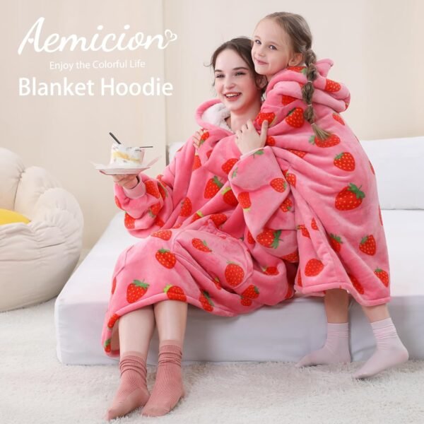 Aemicion Strawberry Blanket Hoodie,Oversized Sherpa Wearable Hooded Blanket,Warm Cozy Sweatshirt Gifts for Women Girls Adult - Image 6