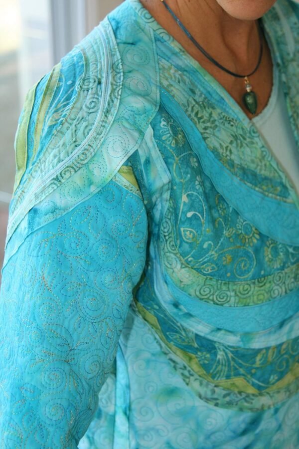 Wearable Waves:Delightful Designs for Quilted Jackets - Image 3